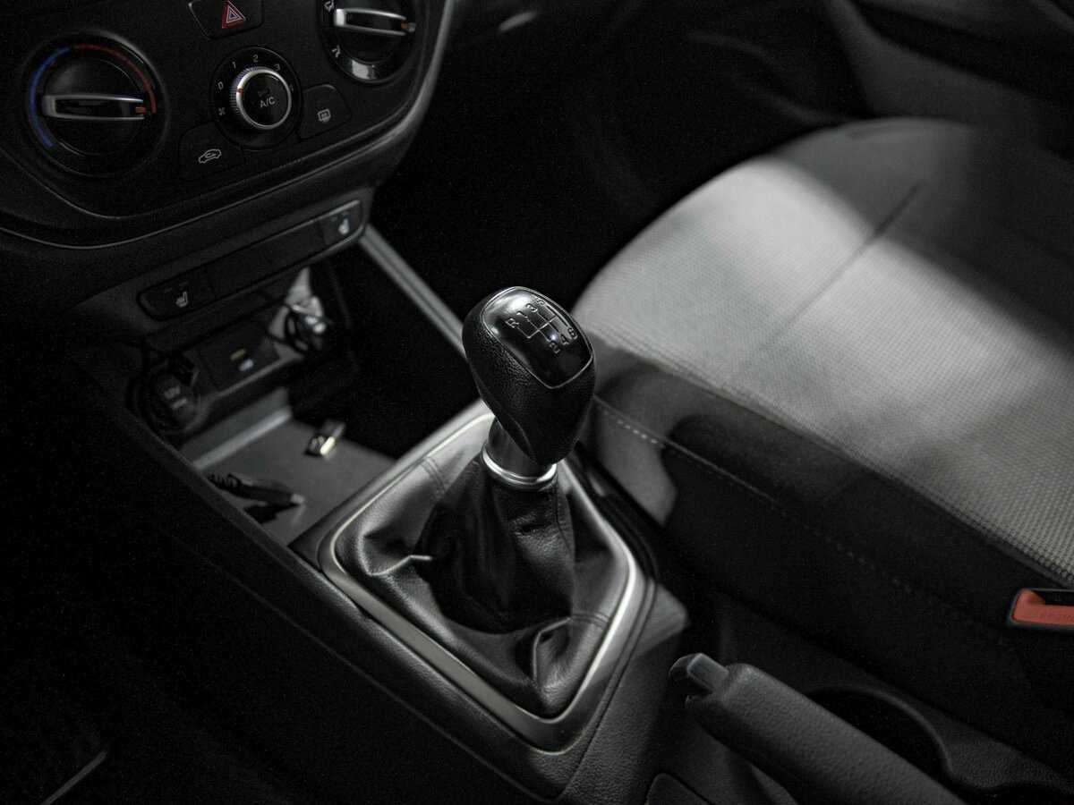 Hyundai Solaris б/у, 2020, Механическая. Фото: #9