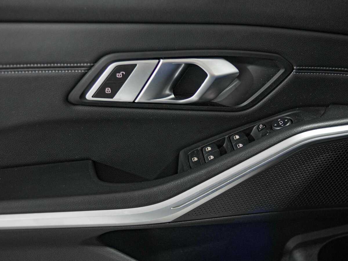 BMW 3 серии б/у, 2019, Автоматическая. Фото: #12