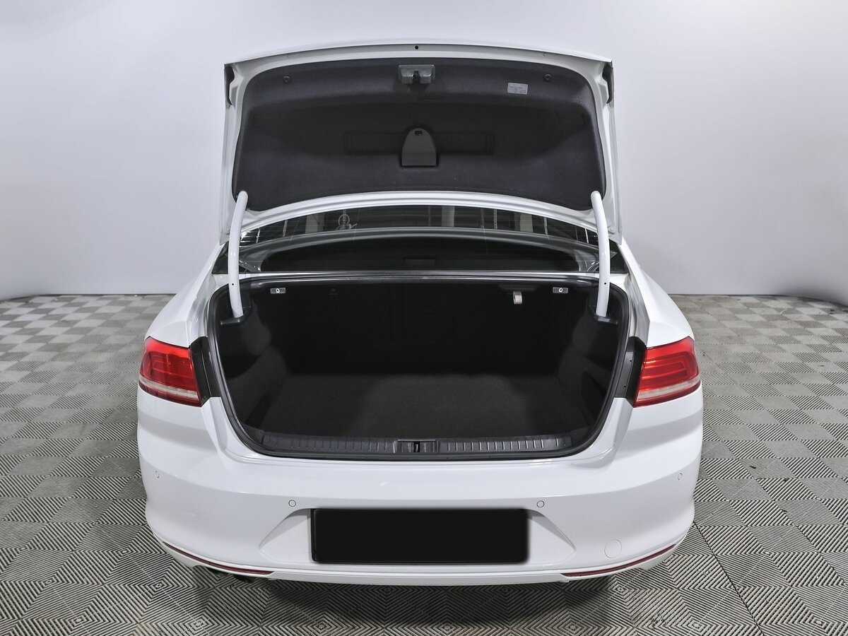 Volkswagen Passat б/у, 2015, Роботизированная. Фото: #17