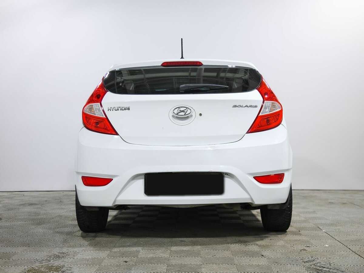 Hyundai Solaris б/у, 2013, Автоматическая. Фото: #4
