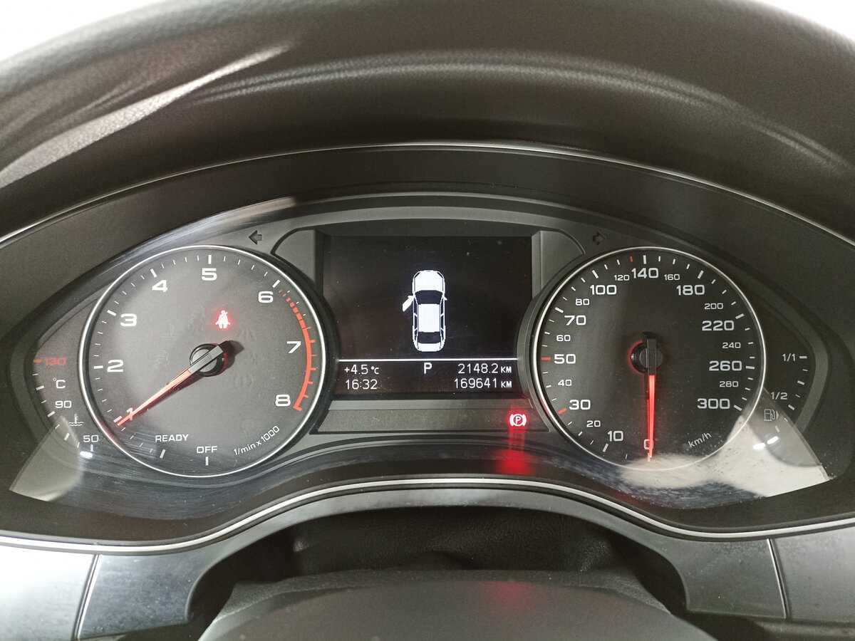 Audi A6 б/у, 2015, Роботизированная. Фото: #10