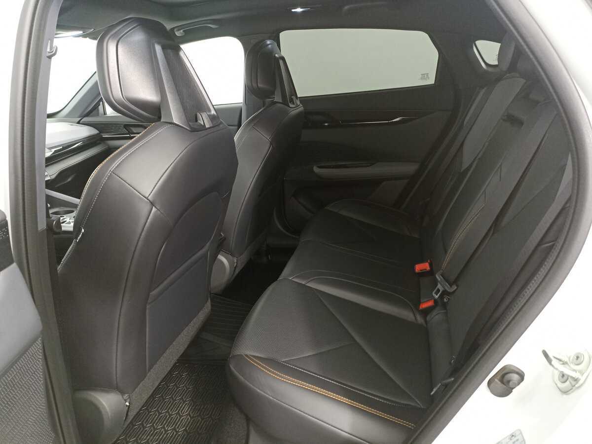 Changan UNI-V б/у, 2023, Роботизированная. Фото: #10