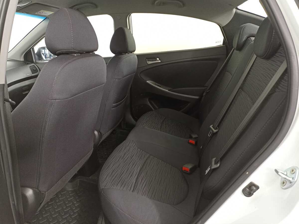 Хендай Солярис б/у, 2015, Механическая. Фото: #11