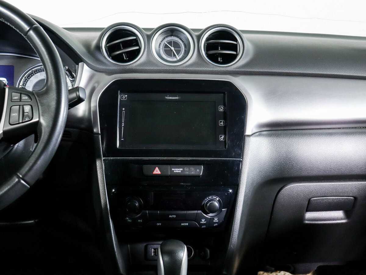 Suzuki Vitara б/у, 2020, Автоматическая. Фото: #9