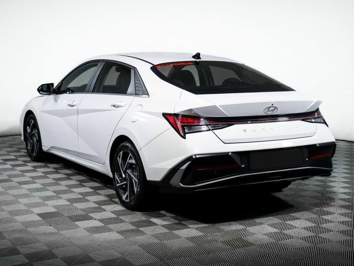 Хендай Елантра б/у, 2023, Вариатор. Фото: #6