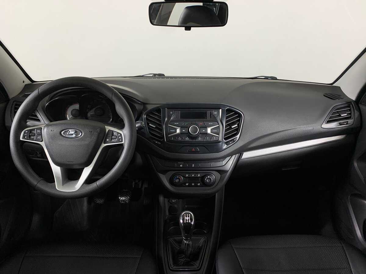 Lada (ВАЗ) Vesta б/у, 2018, Механическая. Фото: #12