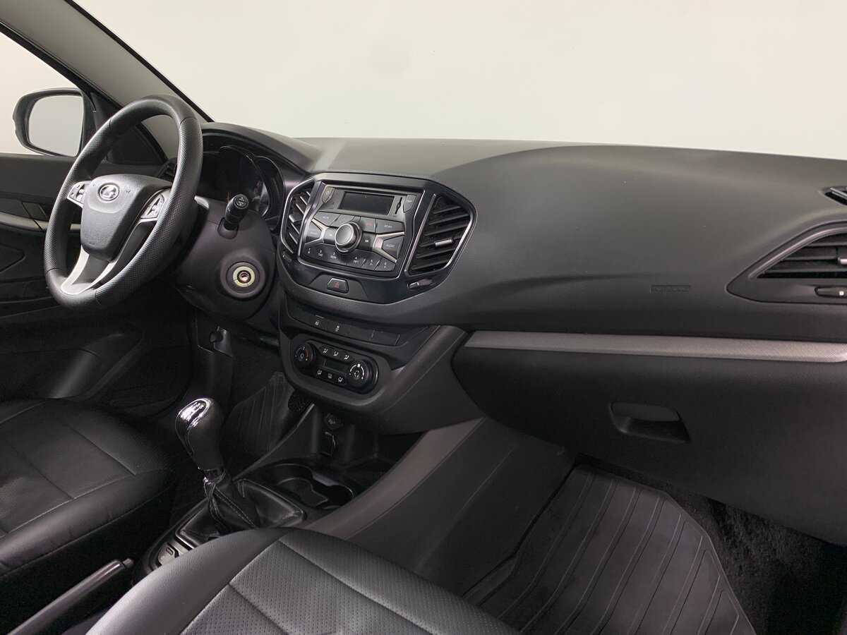 Lada (ВАЗ) Vesta б/у, 2018, Механическая. Фото: #13