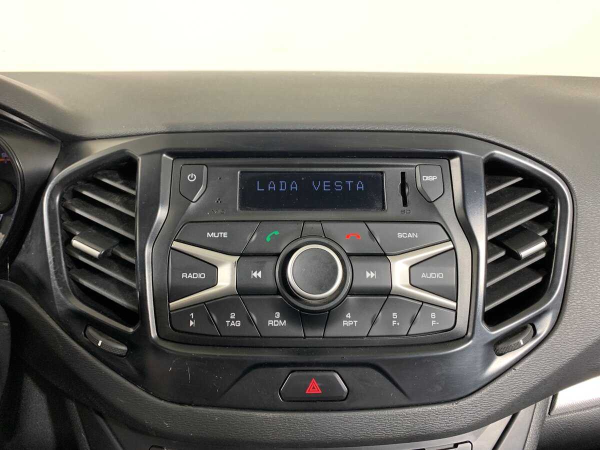 Lada (ВАЗ) Vesta б/у, 2018, Механическая. Фото: #15