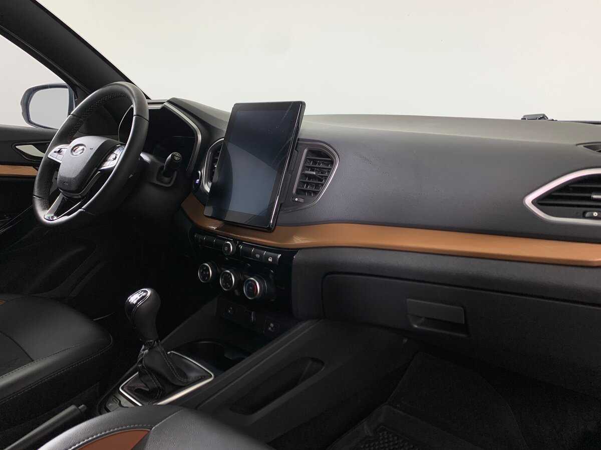 Lada (ВАЗ) Vesta б/у, 2023, Механическая. Фото: #13