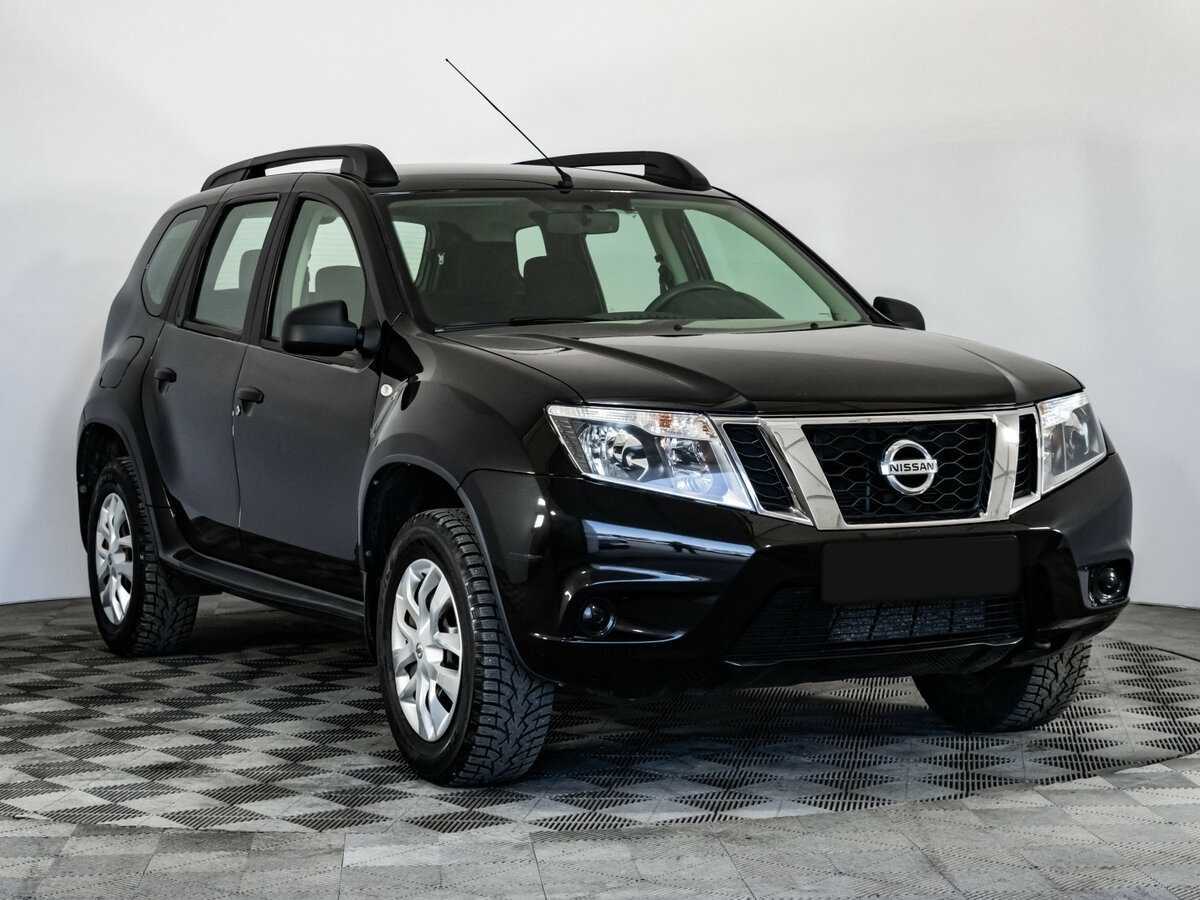 Nissan Terrano б/у, 2018, Механическая. Фото: #2