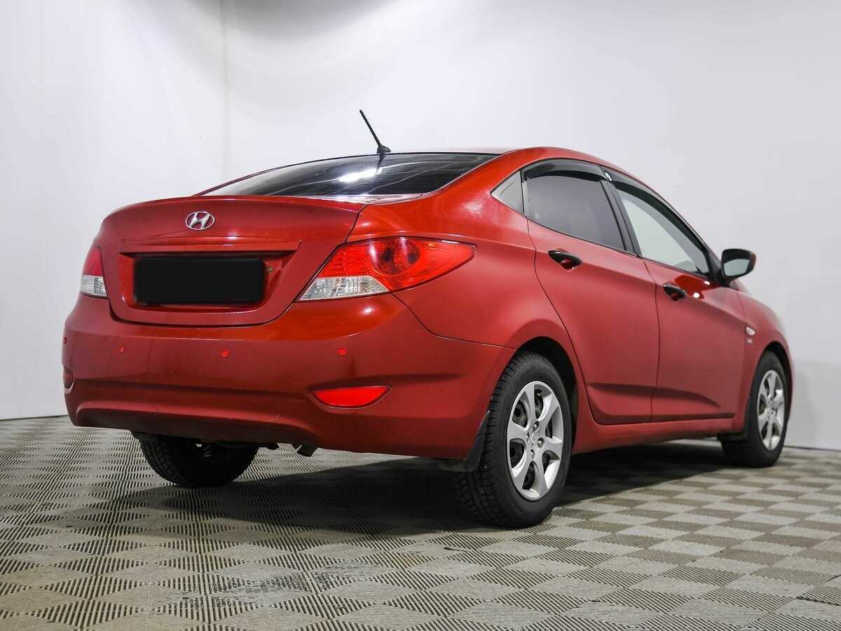 Hyundai Solaris б/у, 2012, Автоматическая. Фото: #2