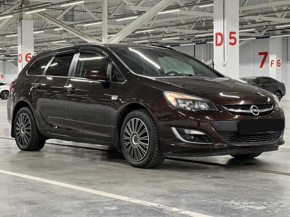 Opel Astra б/у, 2013, Автоматическая. Фото: #2