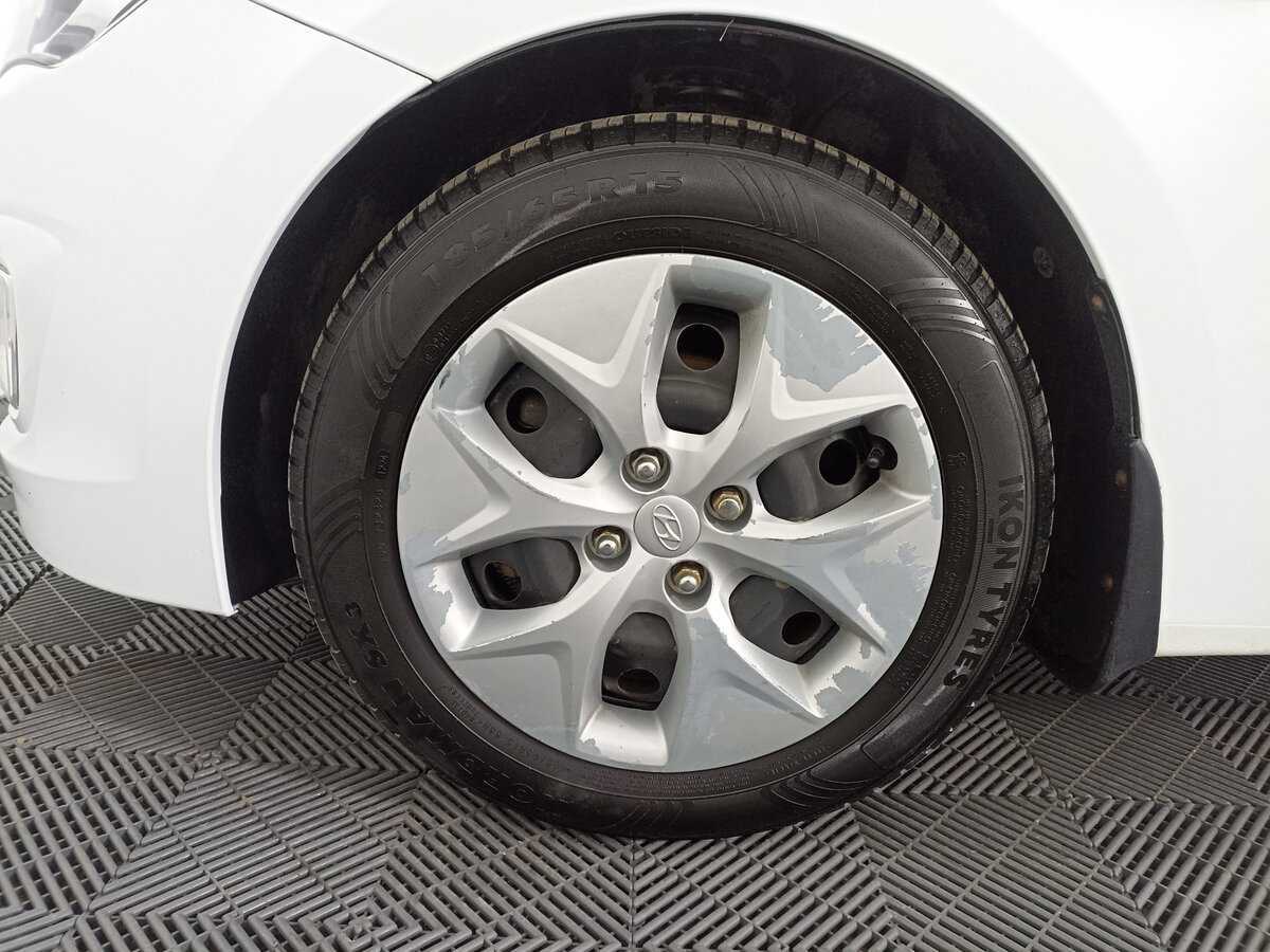 Hyundai Solaris б/у, 2016, Автоматическая. Фото: #14