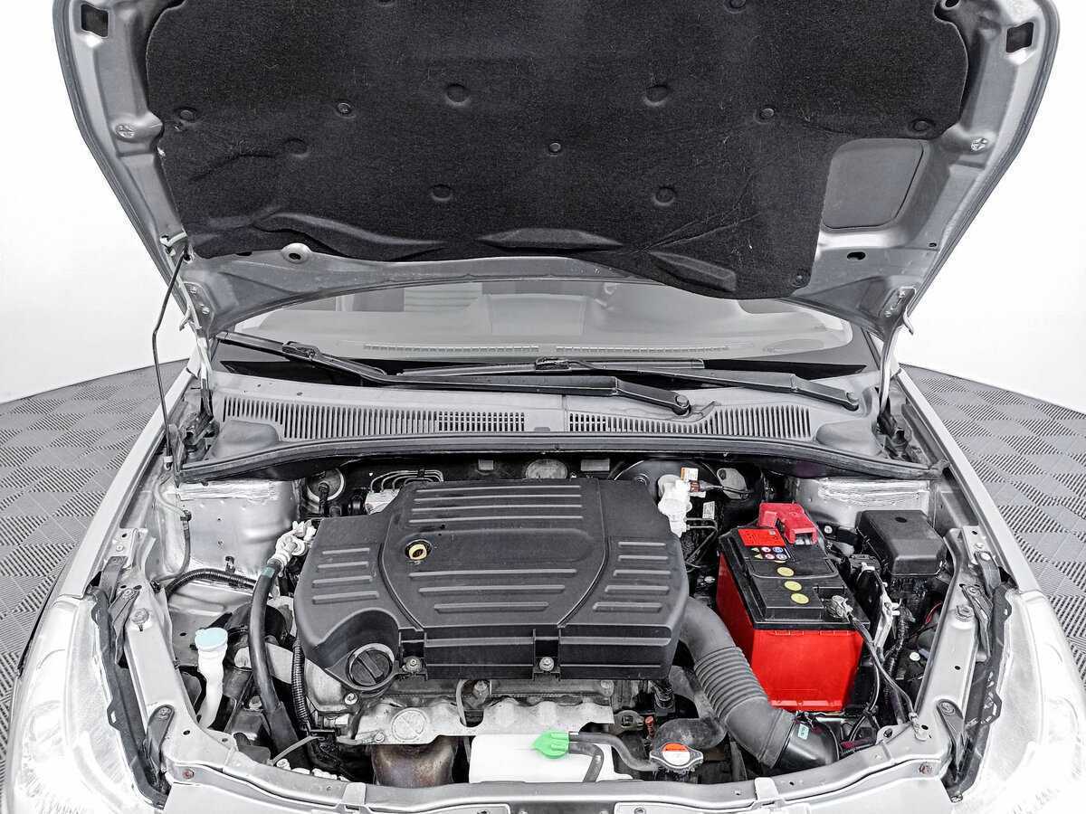 Suzuki SX4 б/у, 2012, Автоматическая. Фото: #8