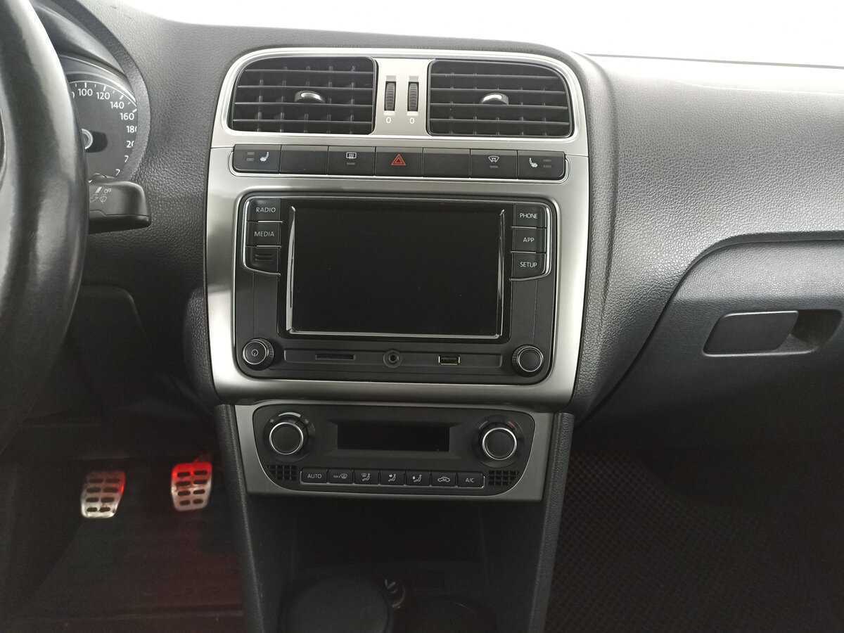 Volkswagen Polo б/у, 2017, Механическая. Фото: #14