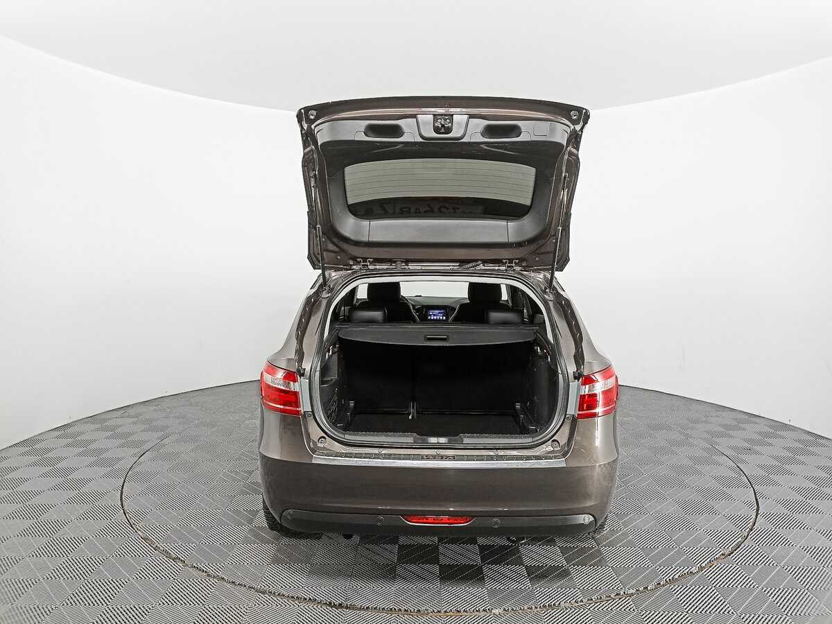 Лада (ВАЗ) Веста б/у, 2021, Механическая. Фото: #9