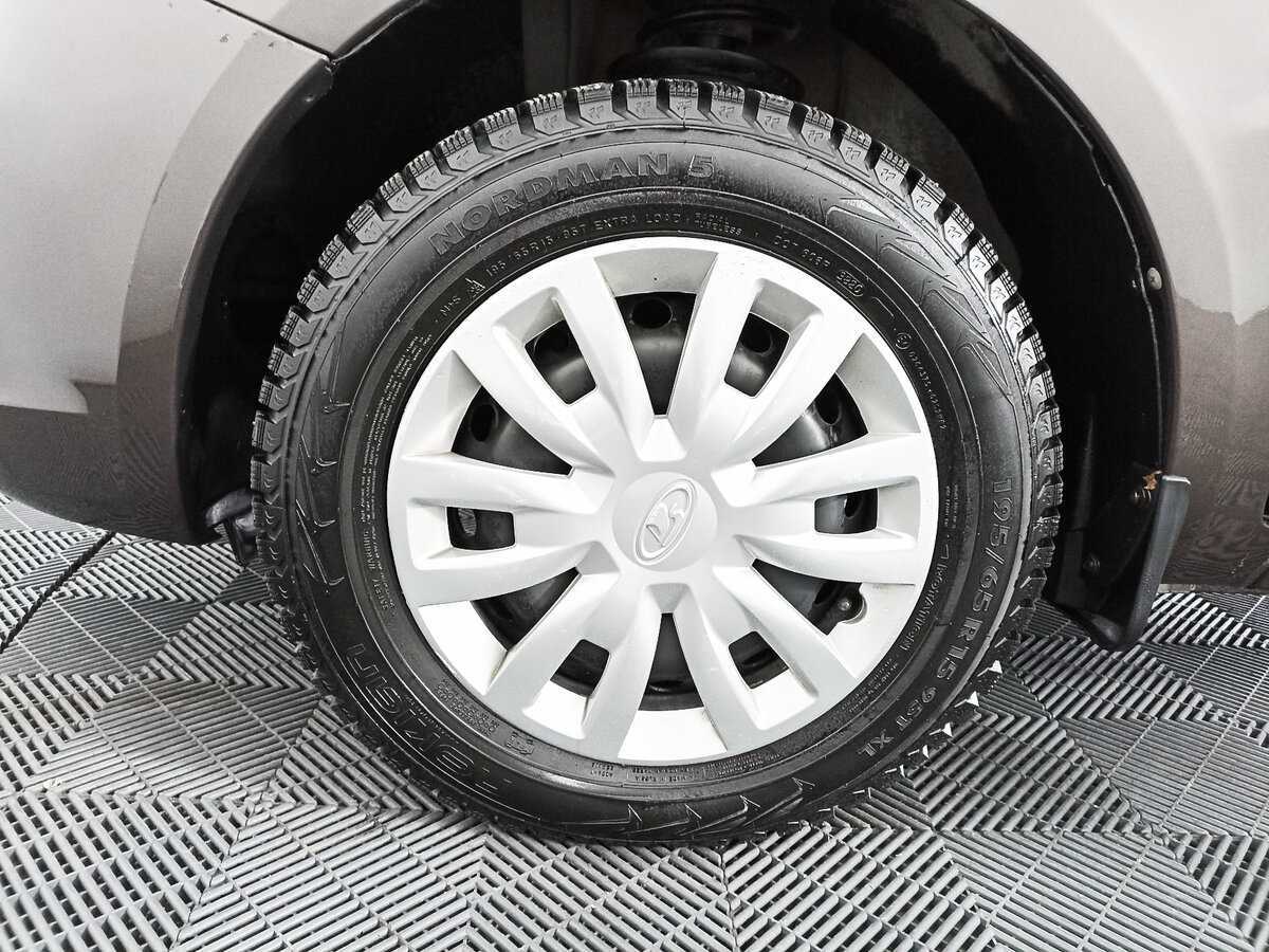 Лада (ВАЗ) Веста б/у, 2021, Механическая. Фото: #17