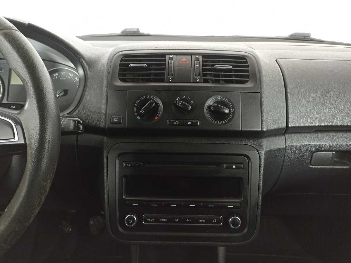Skoda Fabia б/у, 2014, Механическая. Фото: #14
