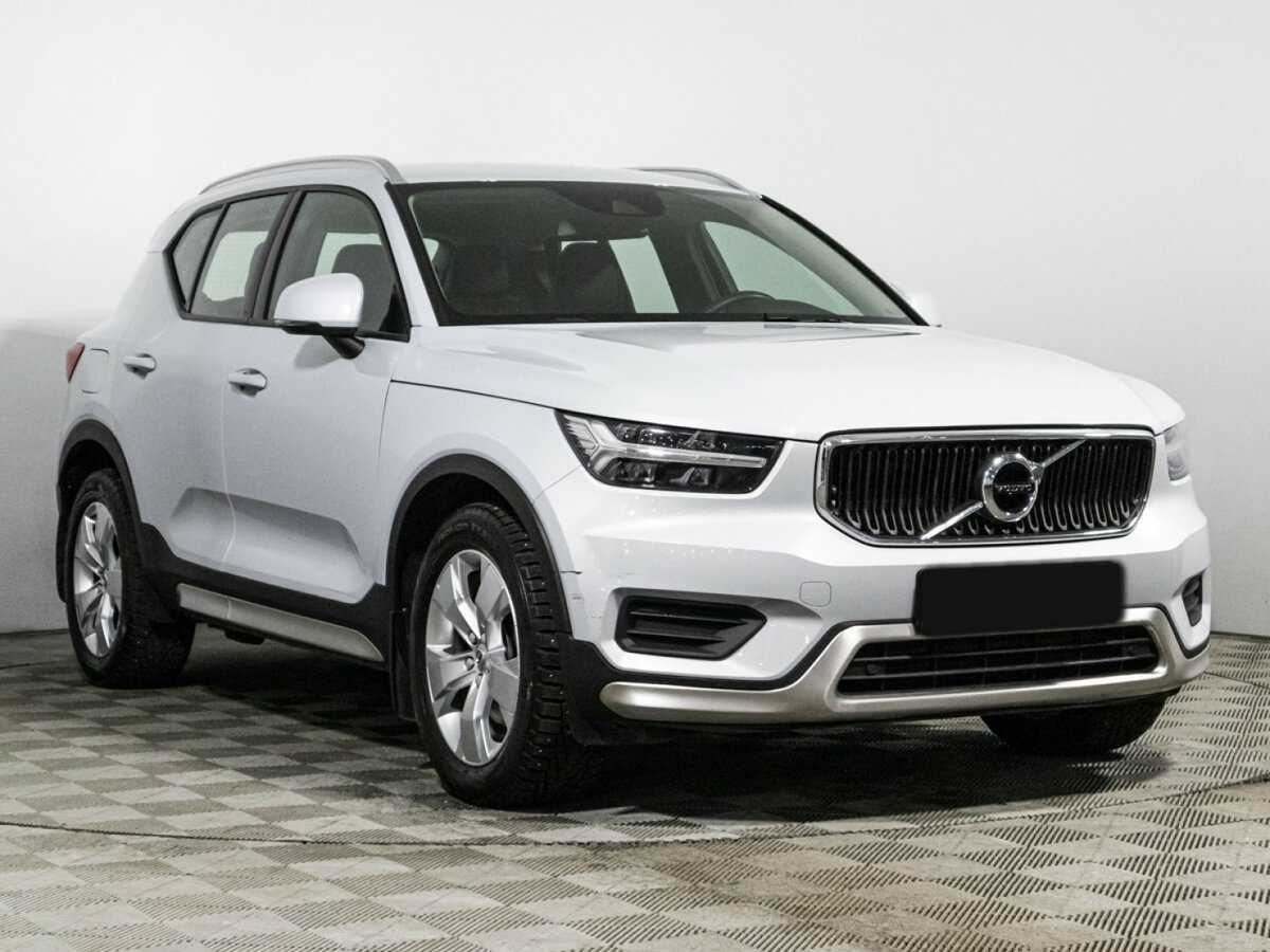 Volvo XC40 б/у, 2019, Автоматическая. Фото: #2