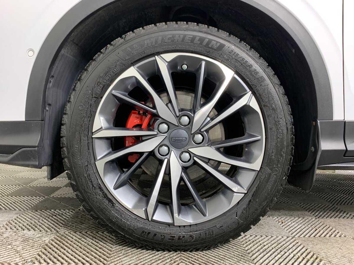 Geely Coolray б/у, 2023, Роботизированная. Фото: #9