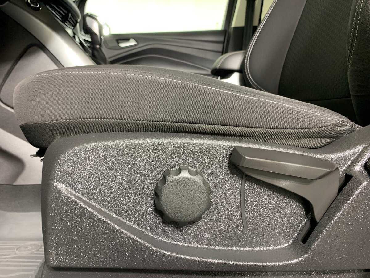 Ford Kuga б/у, 2017, Автоматическая. Фото: #16