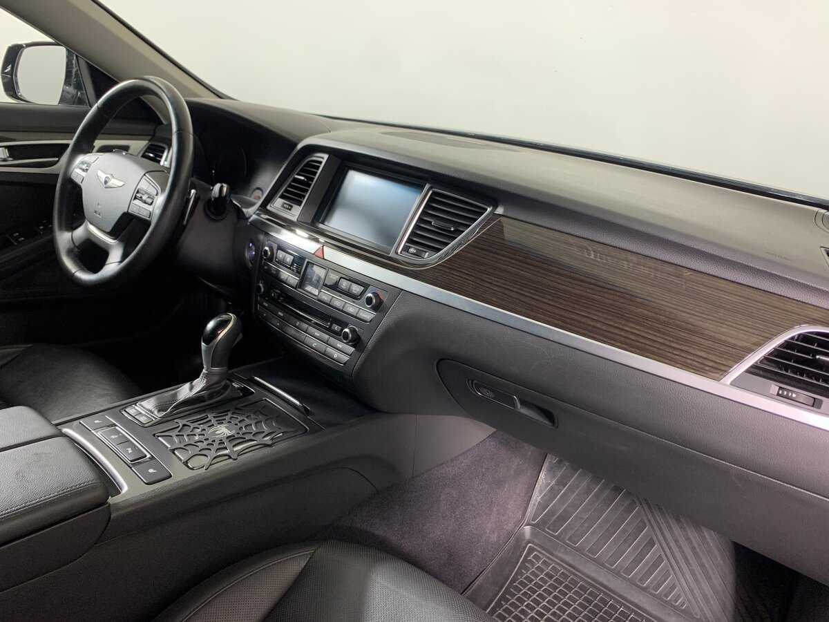 Hyundai Genesis б/у, 2016, Автоматическая. Фото: #13