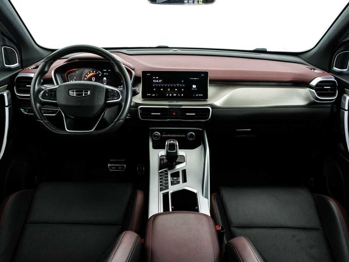 Geely Coolray б/у, 2022, Роботизированная. Фото: #9