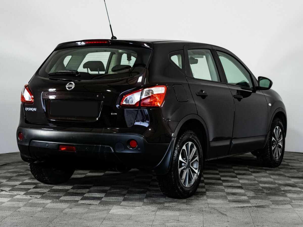 Nissan Qashqai б/у, 2013, Механическая. Фото: #3