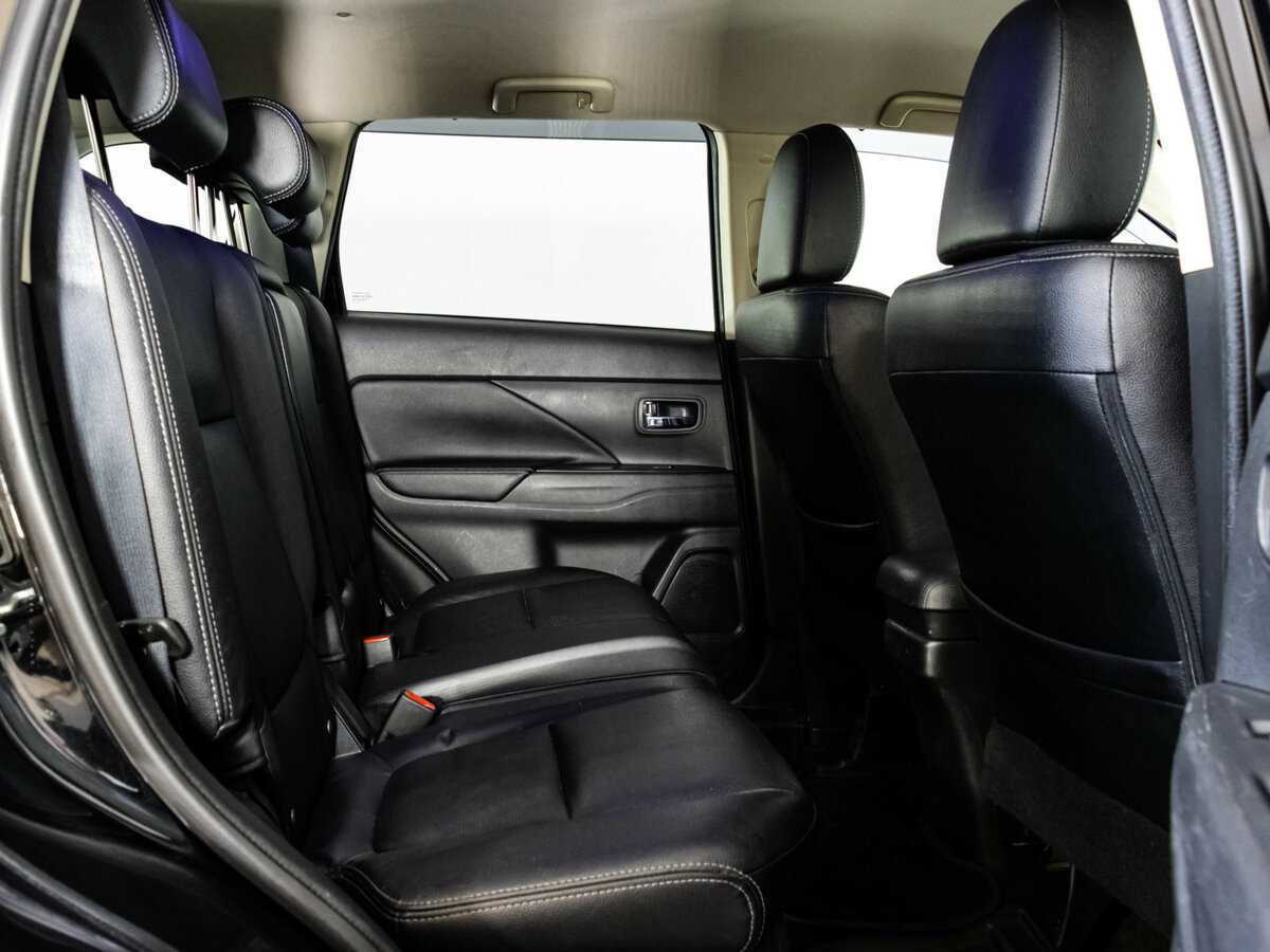 Mitsubishi Outlander б/у, 2018, Вариатор. Фото: #14