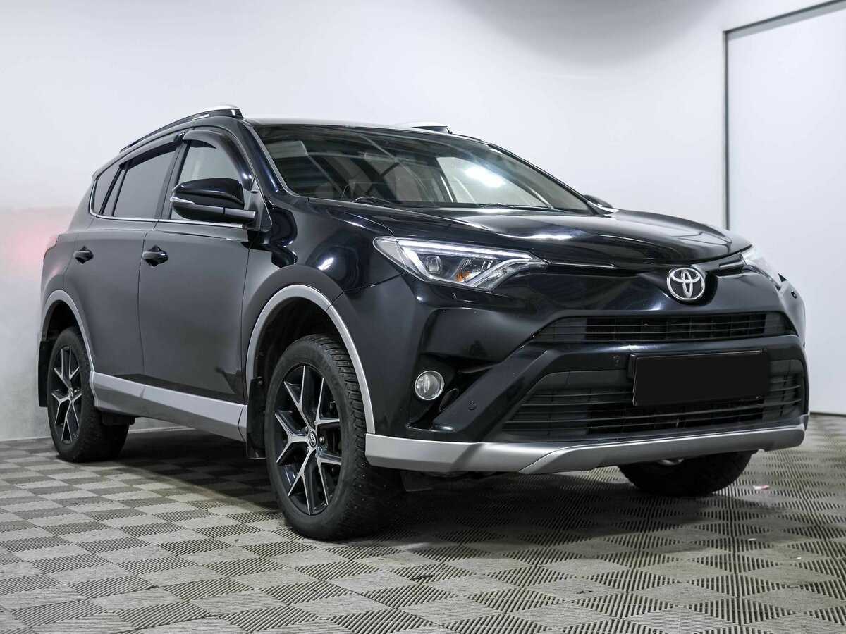 Toyota RAV4 б/у, 2017, Автоматическая. Фото: #2