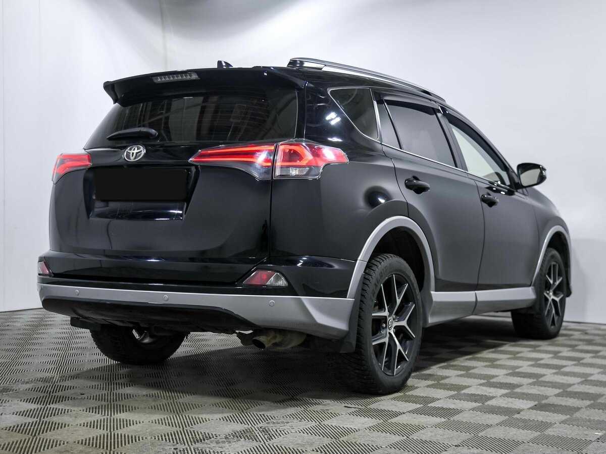 Toyota RAV4 б/у, 2017, Автоматическая. Фото: #3