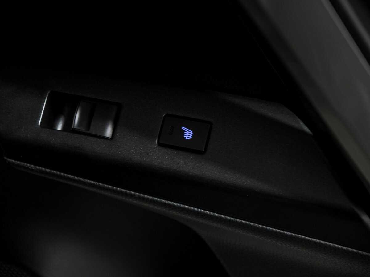 Toyota RAV4 б/у, 2017, Автоматическая. Фото: #19