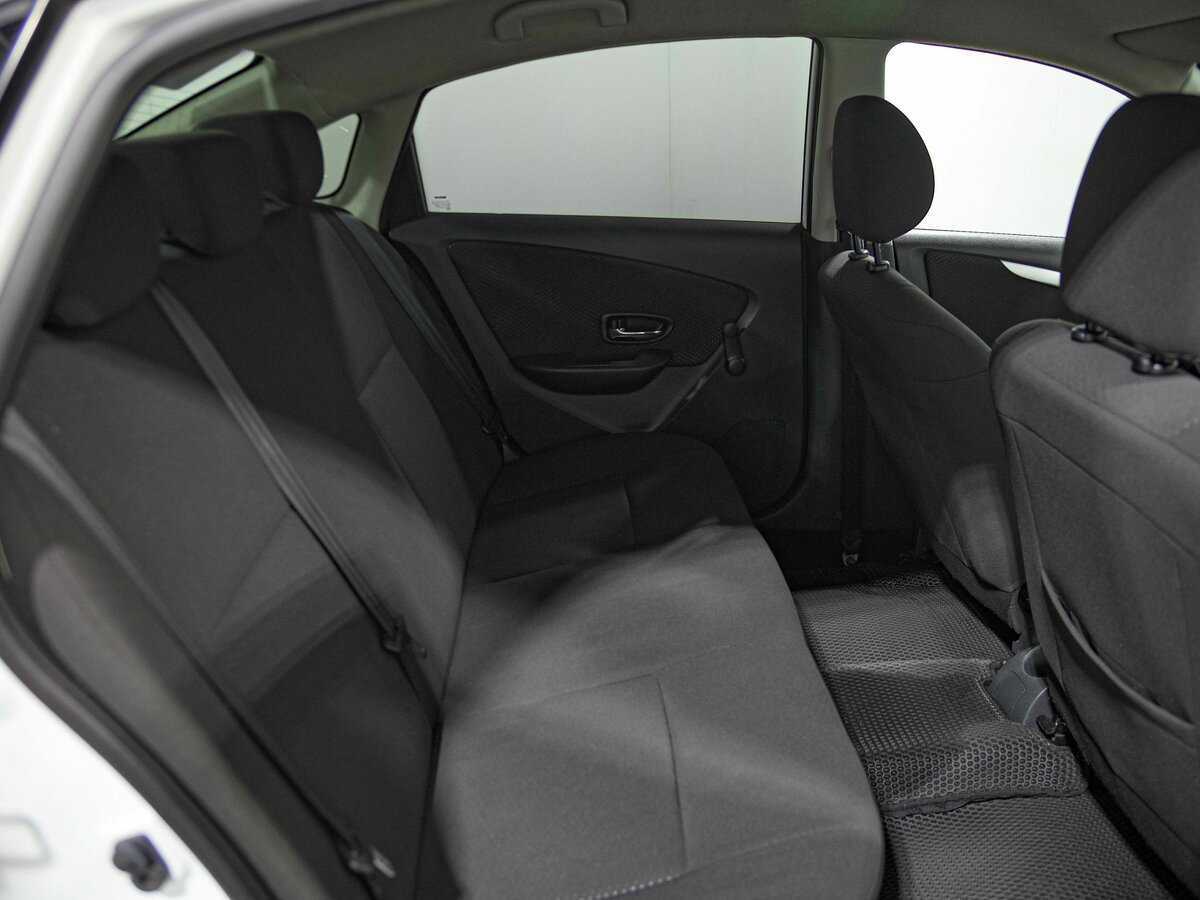 Nissan Almera б/у, 2014, Автоматическая. Фото: #9