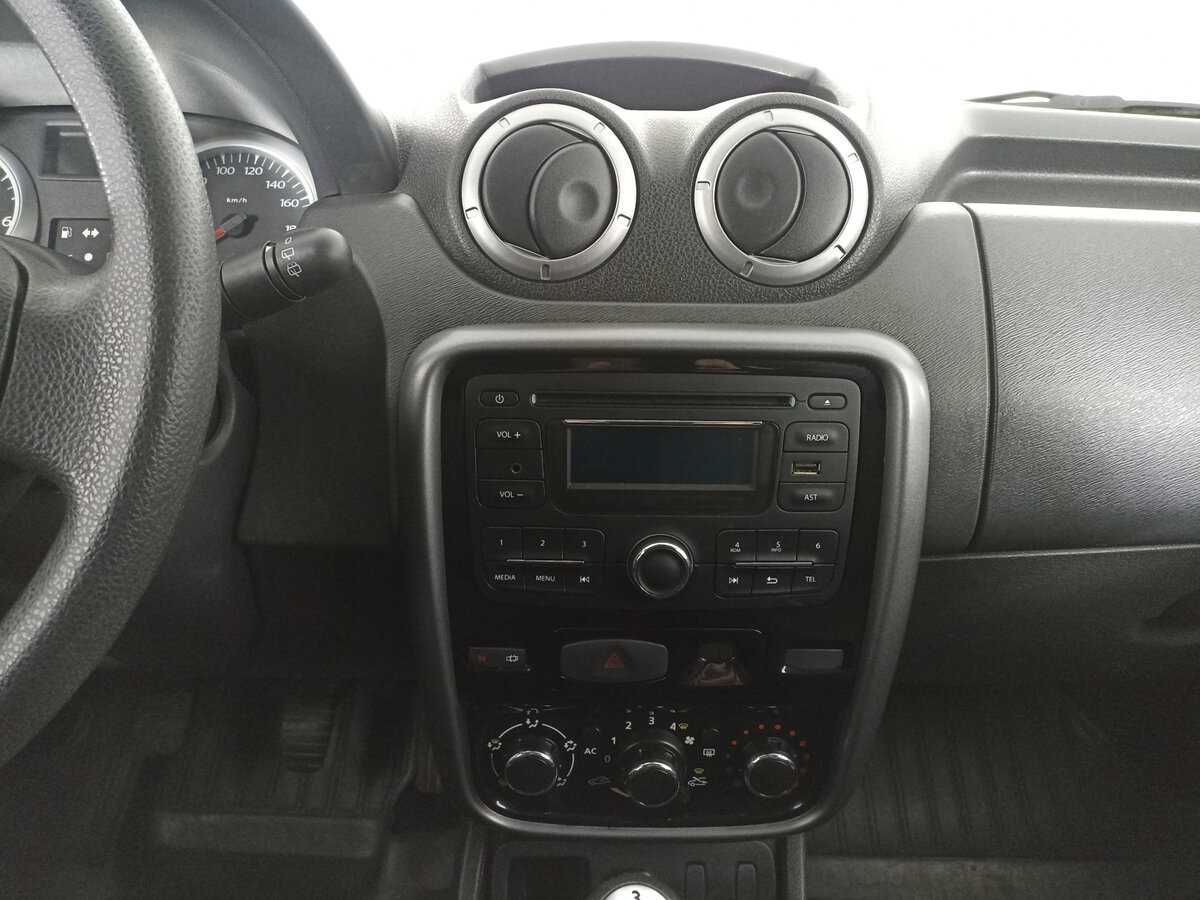 Renault Duster б/у, 2013, Механическая. Фото: #14