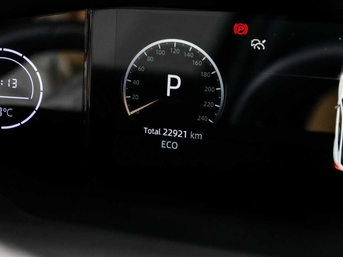 Changan UNI-V б/у, 2023, Роботизированная. Фото: #7