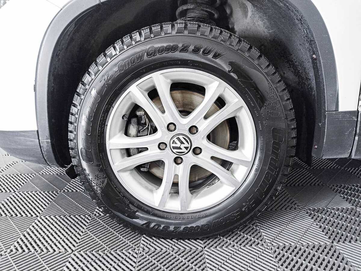 Volkswagen Tiguan б/у, 2013, Механическая. Фото: #17