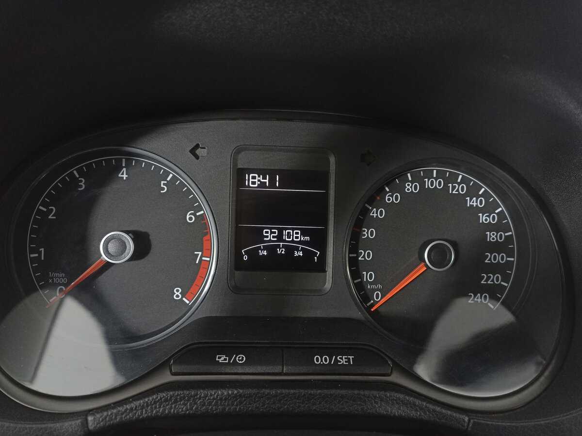 Volkswagen Polo б/у, 2020, Автоматическая. Фото: #12