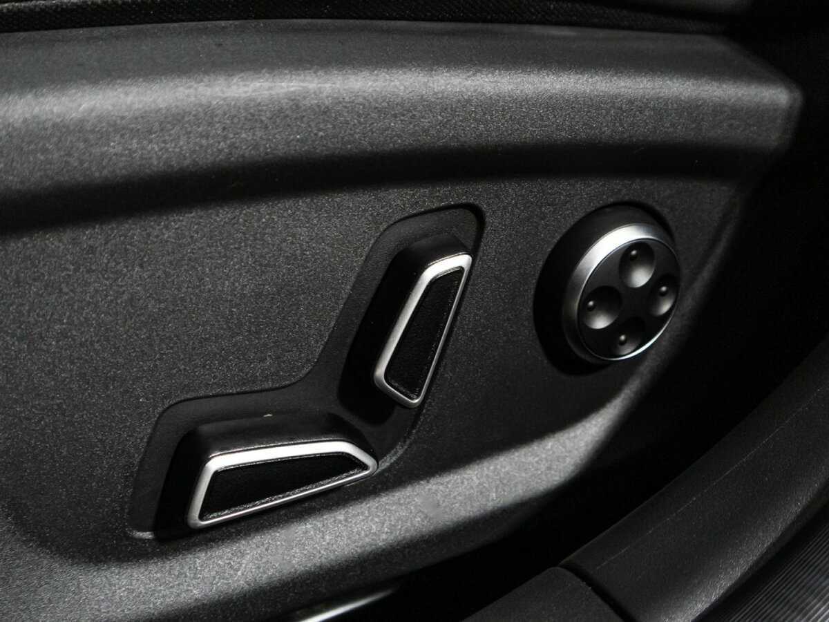 Changan UNI-V б/у, 2023, Роботизированная. Фото: #17