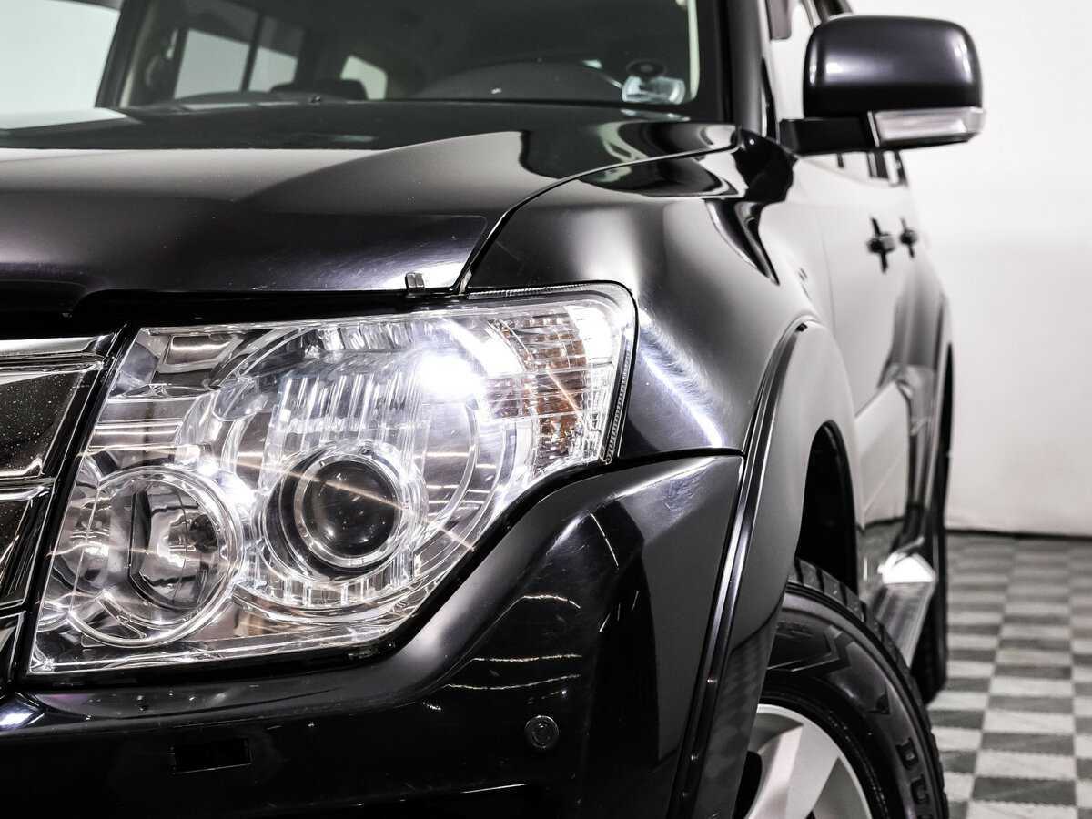 Mitsubishi Pajero б/у, 2015, Автоматическая. Фото: #13