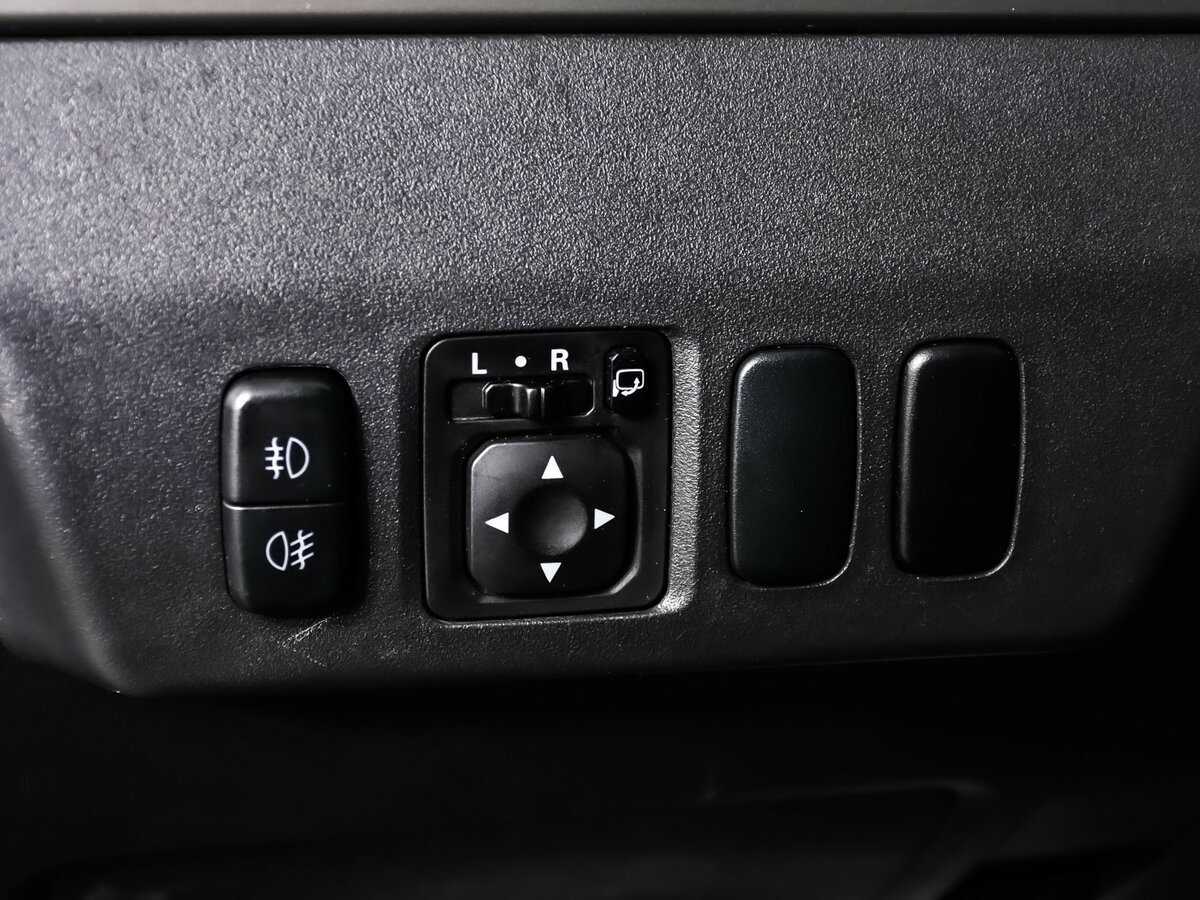 Mitsubishi Pajero б/у, 2015, Автоматическая. Фото: #18