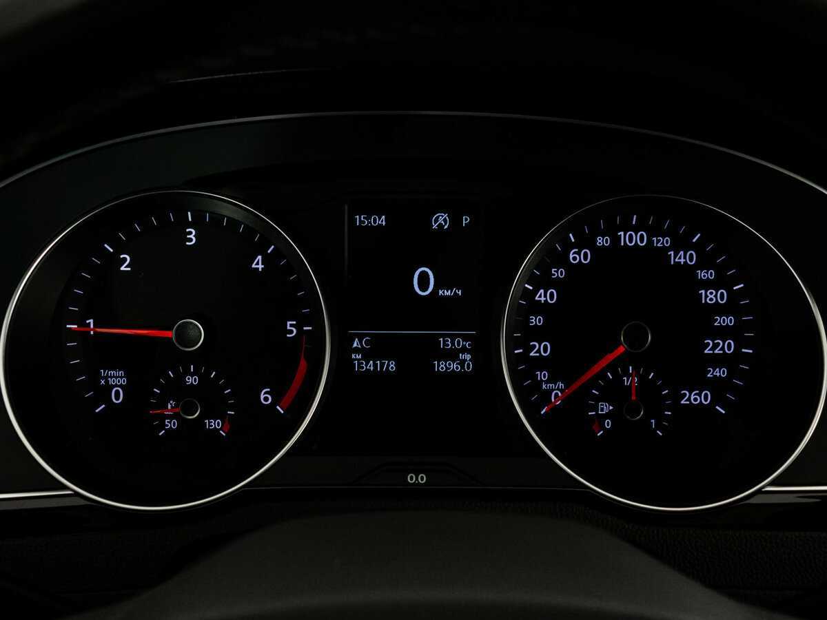 Volkswagen Passat б/у, 2020, Роботизированная. Фото: #23