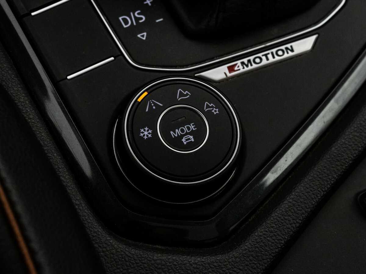 Volkswagen Tiguan б/у, 2018, Роботизированная. Фото: #14