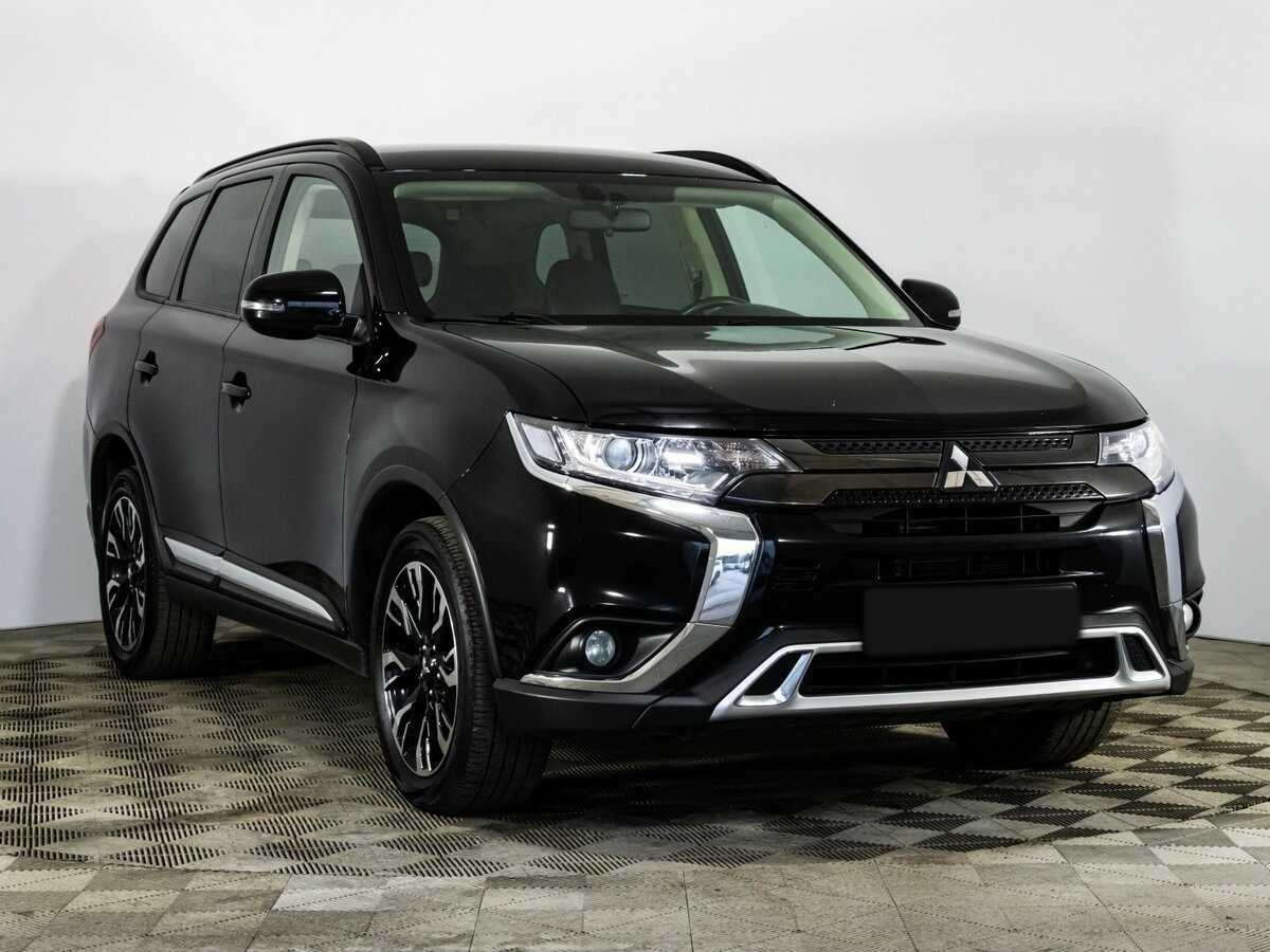 Mitsubishi Outlander б/у, 2021, Вариатор. Фото: #2
