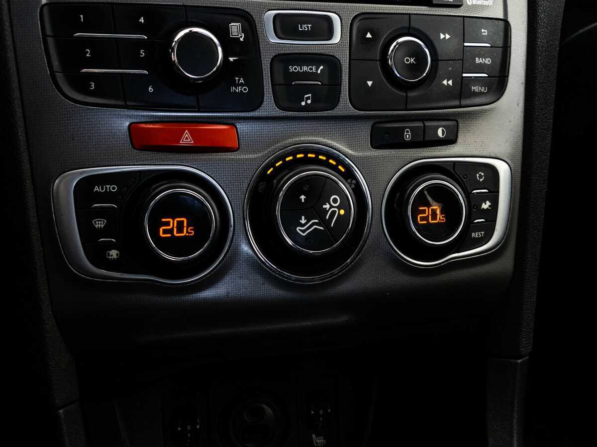 Citroen C4 б/у, 2016, Автоматическая. Фото: #14