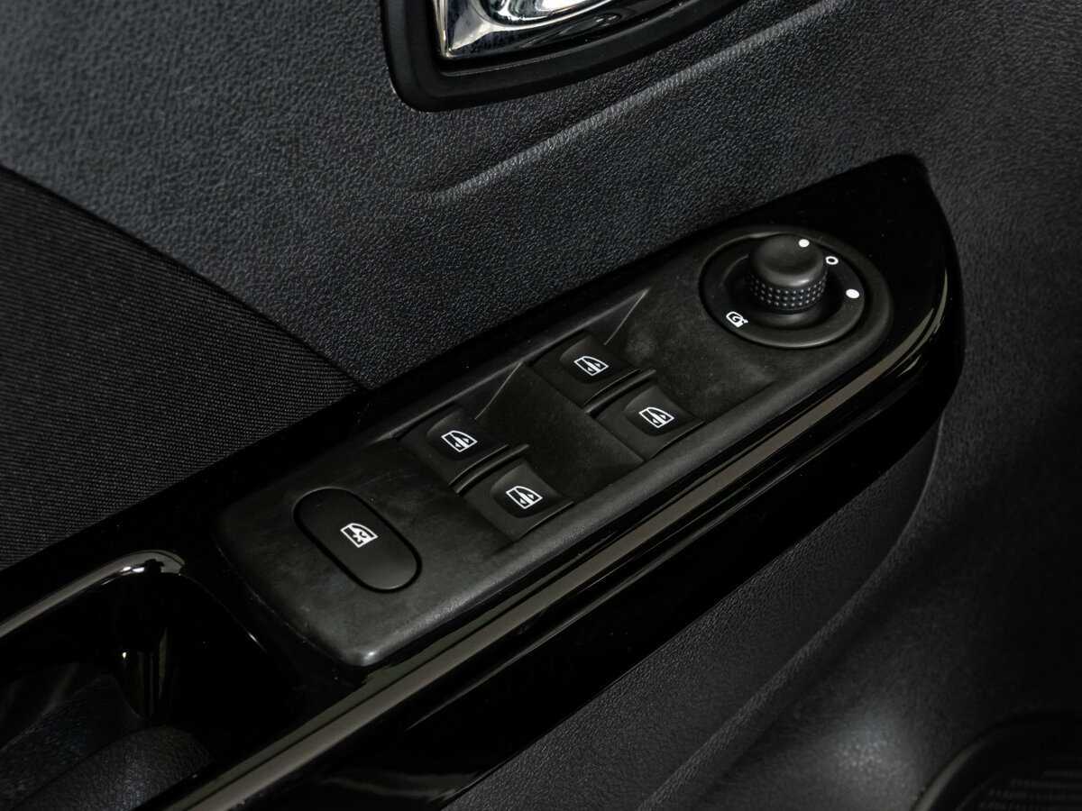 Renault Kaptur б/у, 2017, Вариатор. Фото: #17