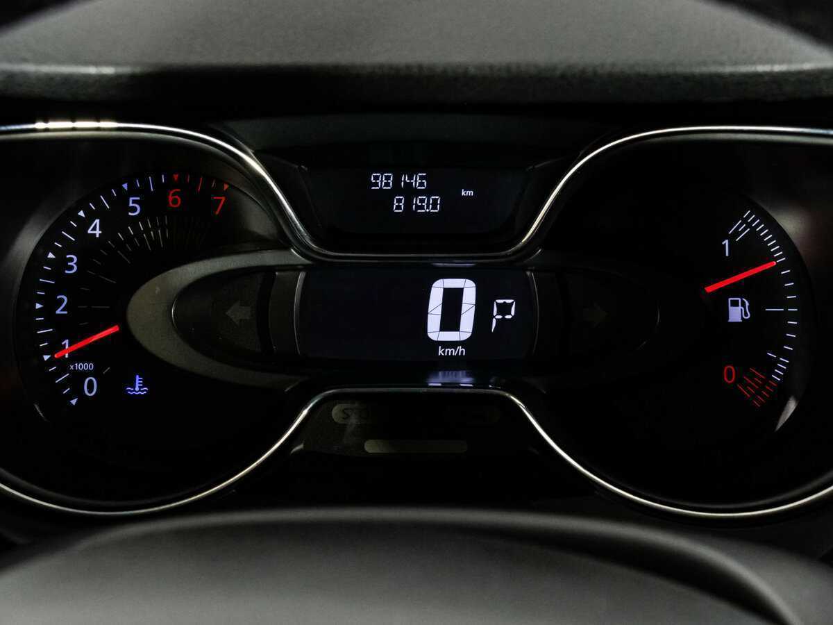 Renault Kaptur б/у, 2017, Вариатор. Фото: #19