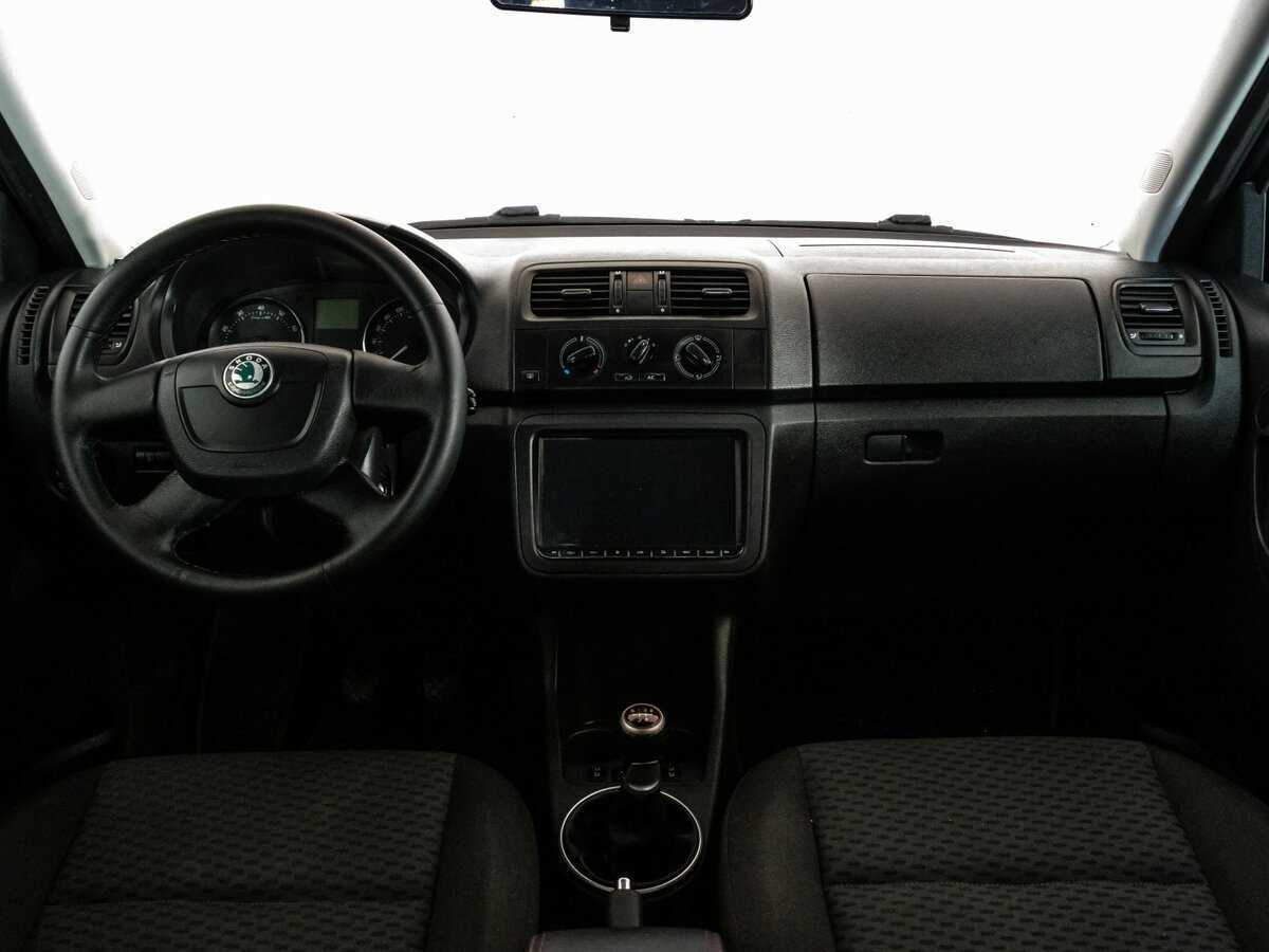 Skoda Fabia б/у, 2012, Механическая. Фото: #9