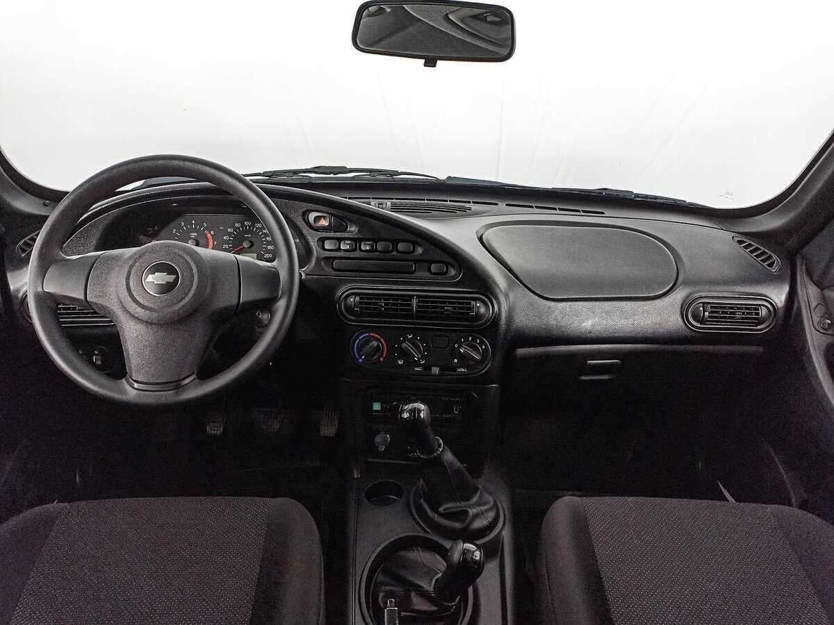 Шевроле Нива б/у, 2016, Механическая. Фото: #11