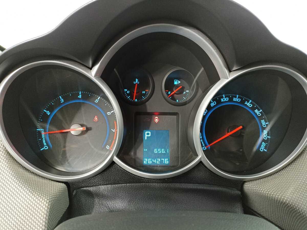 Шевроле Круз б/у, 2013, Автоматическая. Фото: #12