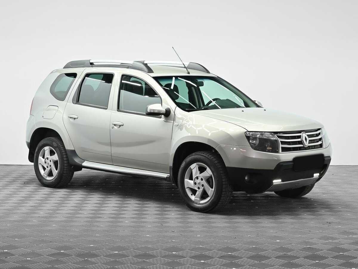 Renault Duster б/у, 2014, Механическая. Фото: #2
